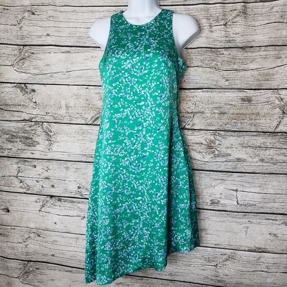 Banana republic Green Asymmetric Hem Dress Size 0 Petite.Pit to pit approx:  1 - Picture 3 of 12